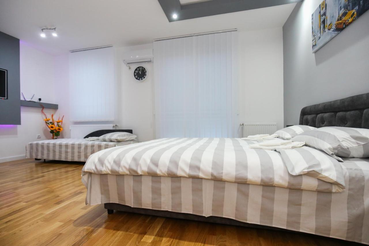 Manirosi 3 Apartman Subotica Exterior photo